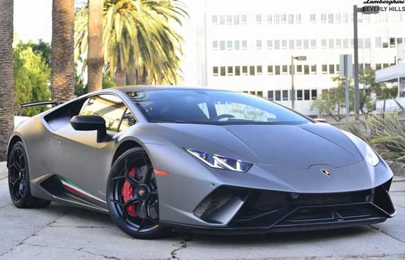 Rent Lamborghini Huracan Coupe